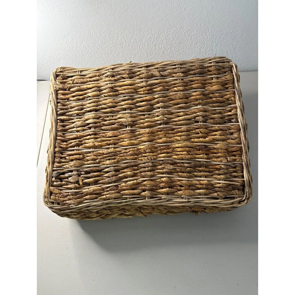 Natural‎ Woven Seagrass Tray Rectangular Basket with Wood Handles Brown 17x13